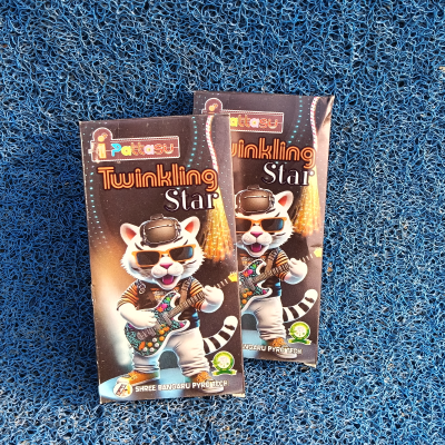 1-1/2" Twinkling Star